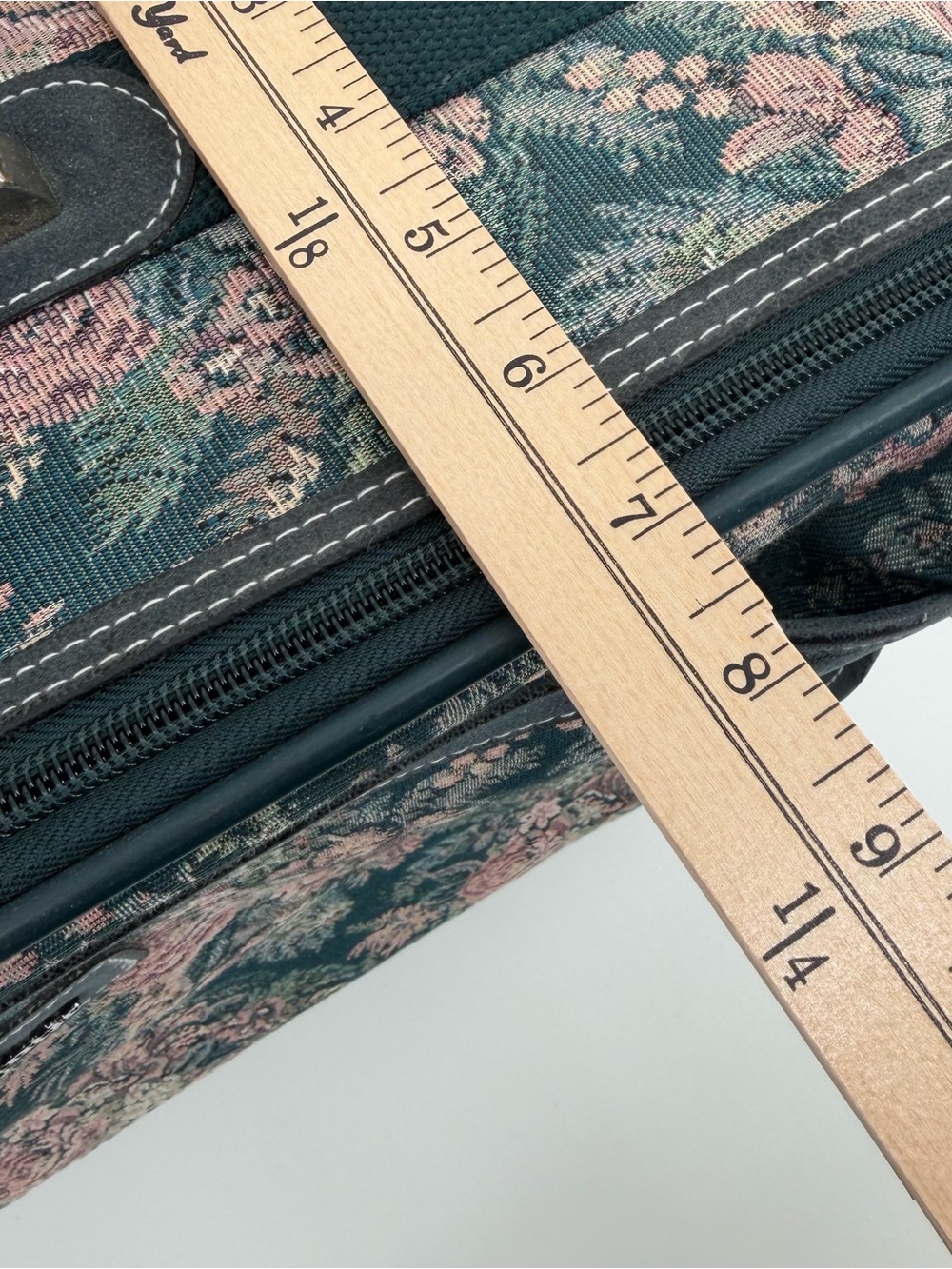 Atlantic Vintage Tapestry Floral 4-Wheel Spinner Carry On Luggage Suitcase 21” - Picture 14 of 14